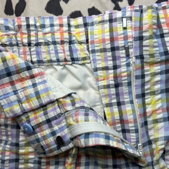 LOFT Gingham Paperbag Shorts – Size M - Picture 9 of 9